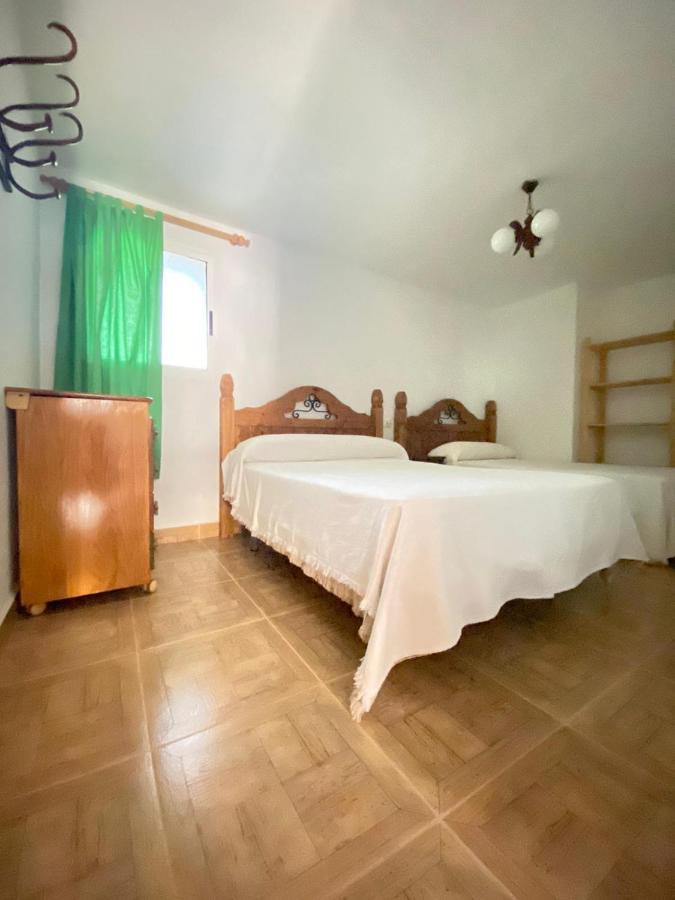 Alojamiento Casa Veronica โมราตายา ภายนอก รูปภาพ