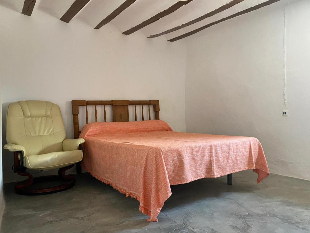 Alojamiento Casa Veronica โมราตายา ภายนอก รูปภาพ