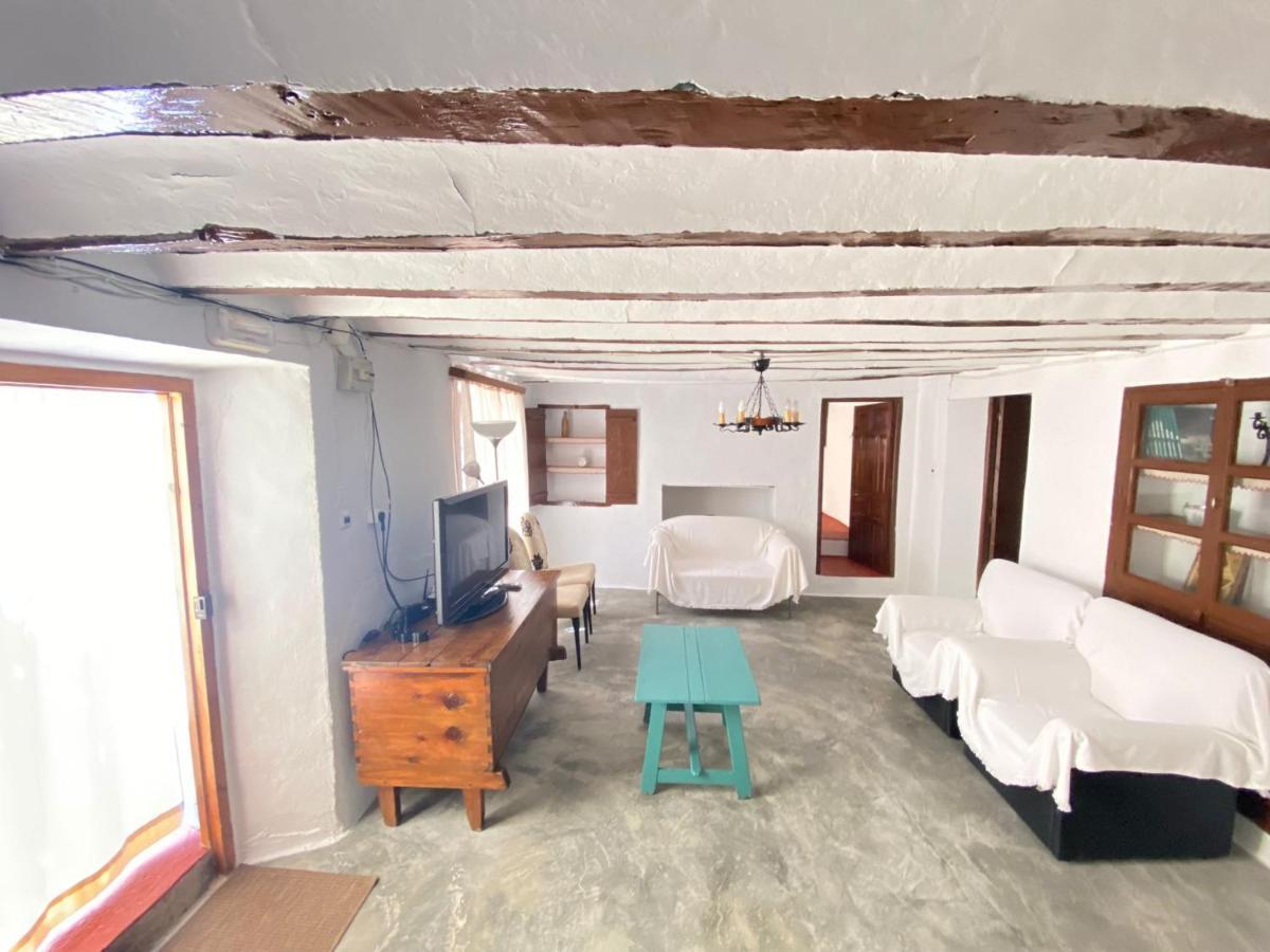 Alojamiento Casa Veronica โมราตายา ภายนอก รูปภาพ