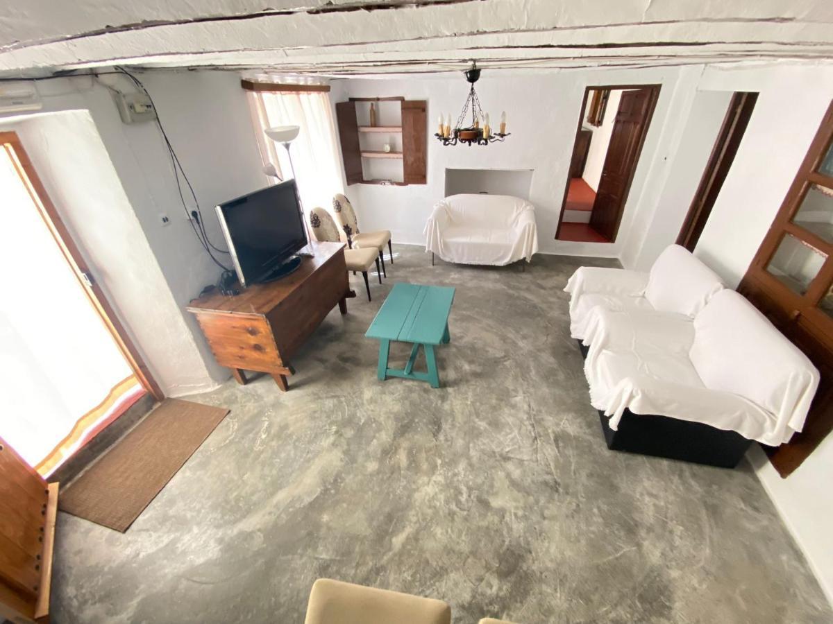 Alojamiento Casa Veronica โมราตายา ภายนอก รูปภาพ